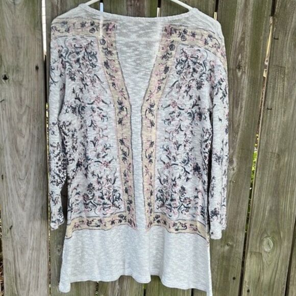 Reba Ligthtweight Ivory Floral Knit Sweater Metallic Embellishments Size Large - Picture 4 of 8